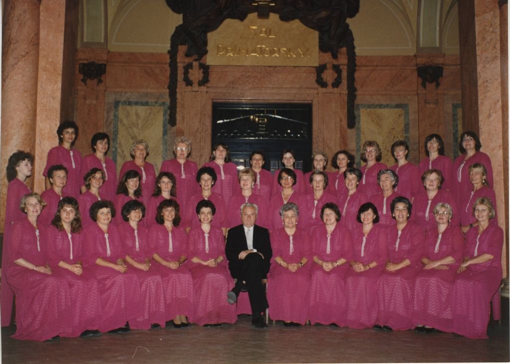 1992-Primatorský_sal-Obecni_dum-Praha